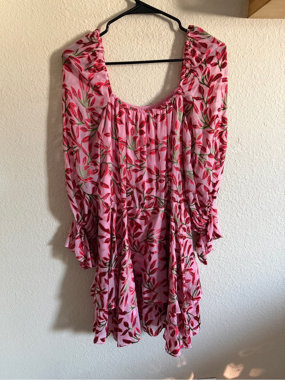 Alice + Olivia Pink Floral Tiered Mini Dress